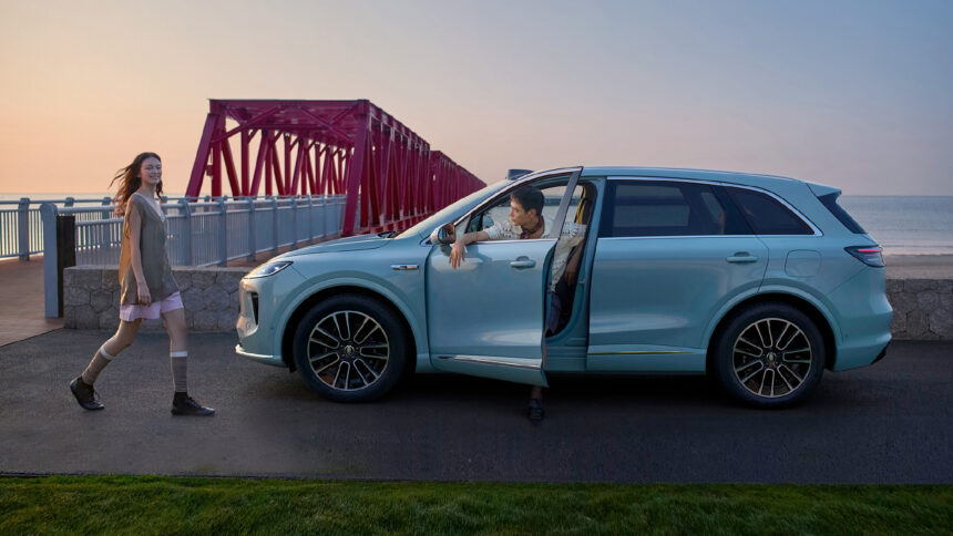 Huawei’s Shangjie H5 EREV crossover revealed over 230 km of EV range in China