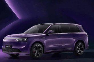 Huawei's Aito M8 pure electric SUV pre-sales start at 52,000 USD, debuts with Huawei's new electric drive