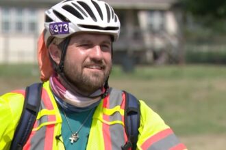 How one man with a hacksaw and an e-bike became a Texas flood ‘hero’