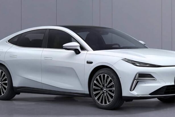 Geely Galaxy to add an all-electric variant to its Starshine 8 sedan series