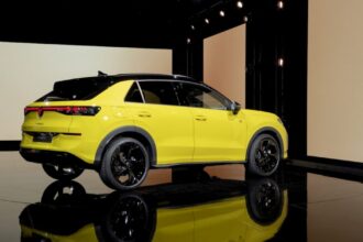 Volkswagen’s best-selling SUV just went hybrid, but that’s not the only big change