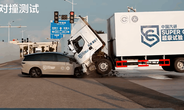 Li Auto i8 raises controversy after lifting 8-ton truck off the ground during a crash test