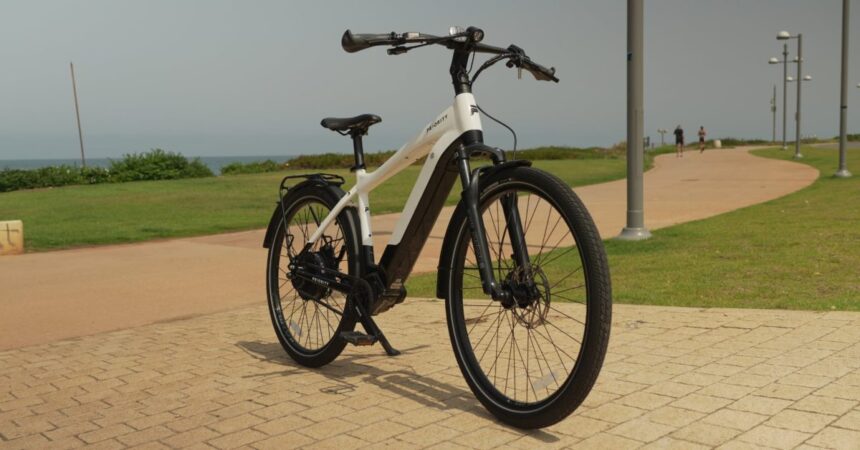 Priority Skyline review: A 12-speed automatic shifting throttle e-bike for a song