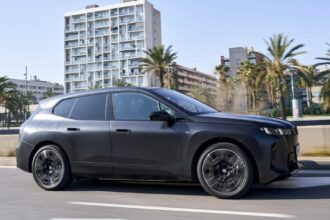 BMW’s next big SUV is gunning for the top dogs, but will it go electric?