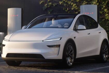 US EV sales smash records in August as Tesla loses ground