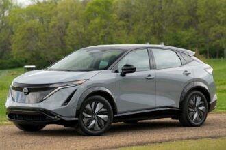 Nissan cuts the Ariya electric SUV in the US… because of the new LEAF?