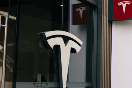 Tesla China slashes Model 3 Long Range price by 1,400 USD less than a month after launch