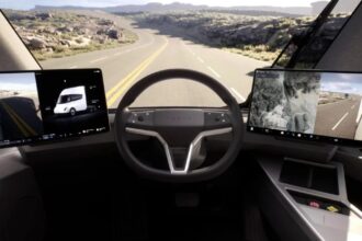 Tesla partners with Uber Freight to offer Tesla Semi electric trucks at discounts