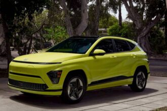 Hyundai drops Kona Electric lineup to just one trim: The cheapest